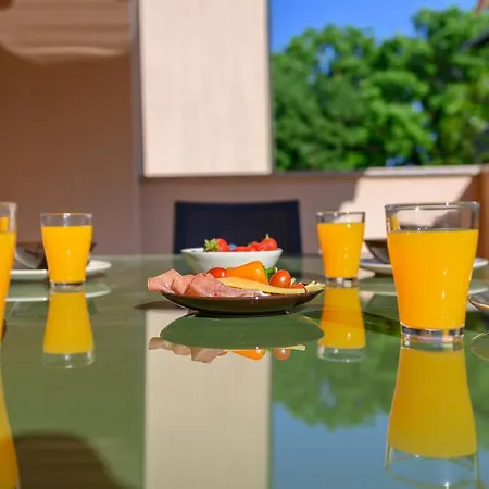 Kuca Lana Apartmán *