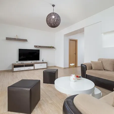 Apartmán Kuca Lana