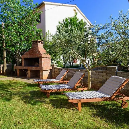 Kuca Lana Apartmán *