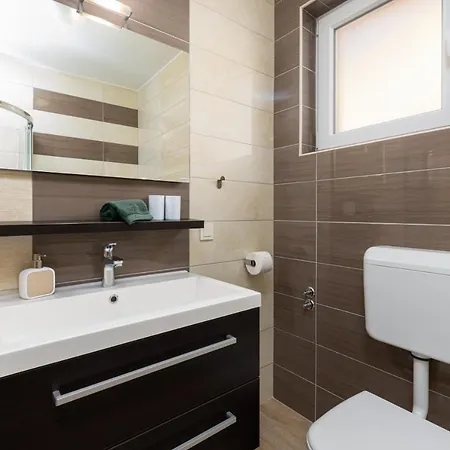 Kuca Lana Apartmán