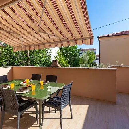 Apartmán Kuca Lana *