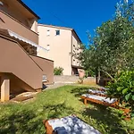 Kuca Lana Apartment Medulin