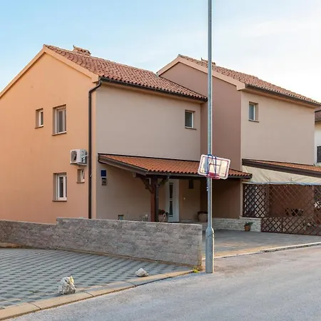 Appartement Kuca Lana