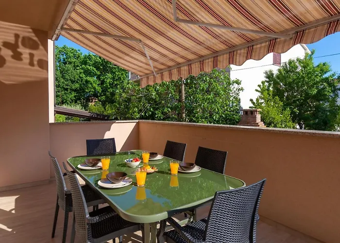 Διαμέρισμα Kuca Lana